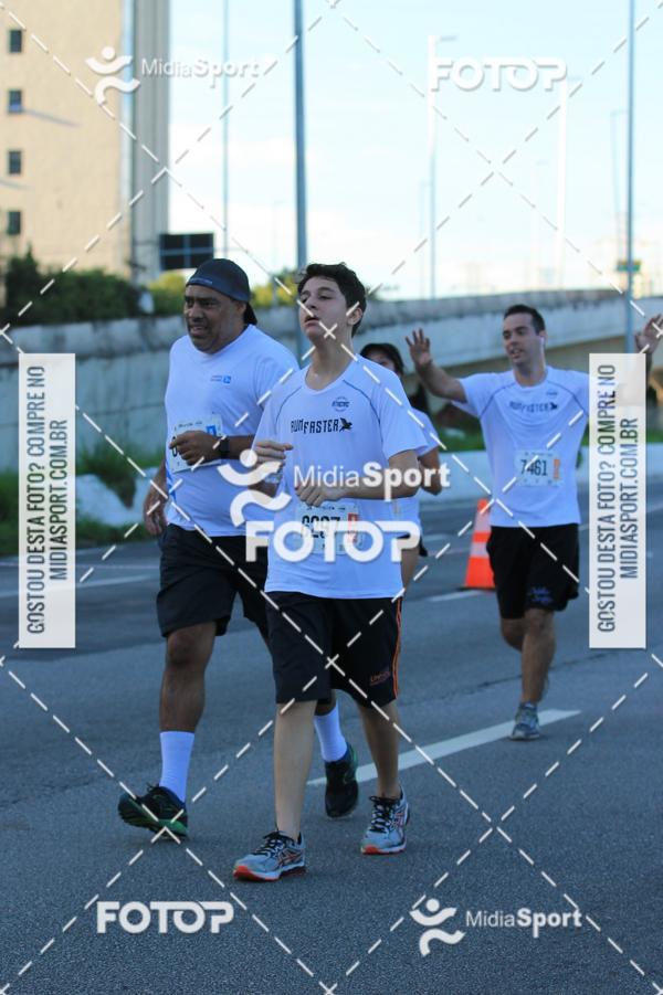 Buy your photos of the eventAthenas 15k - So Paulo on Fotop