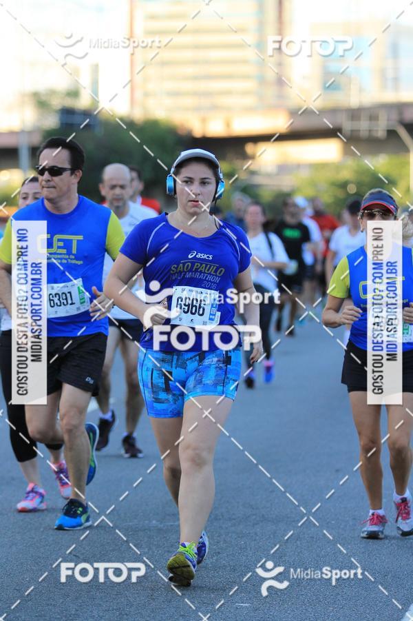 Buy your photos of the eventAthenas 15k - So Paulo on Fotop