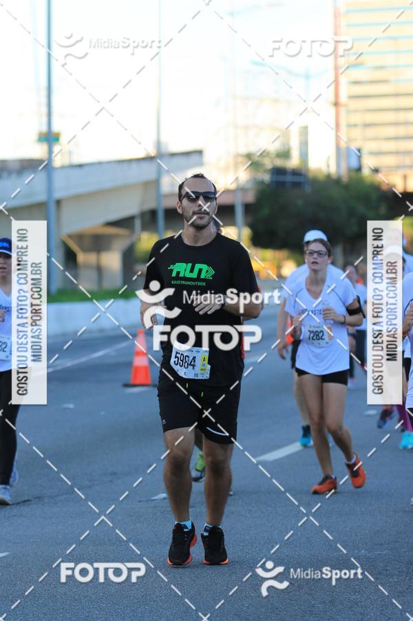 Buy your photos of the eventAthenas 15k - So Paulo on Fotop