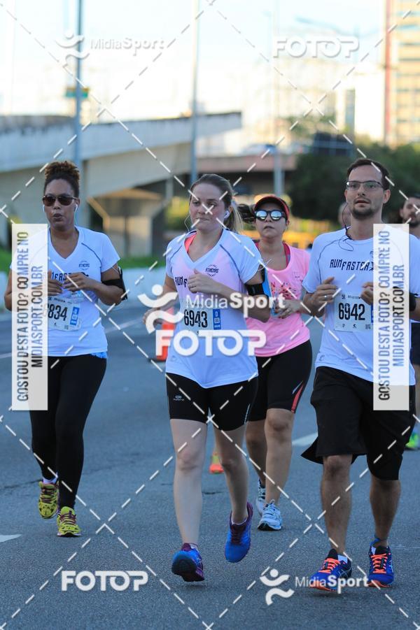 Buy your photos of the eventAthenas 15k - So Paulo on Fotop