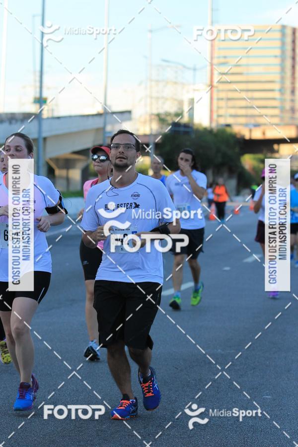 Buy your photos of the eventAthenas 15k - So Paulo on Fotop