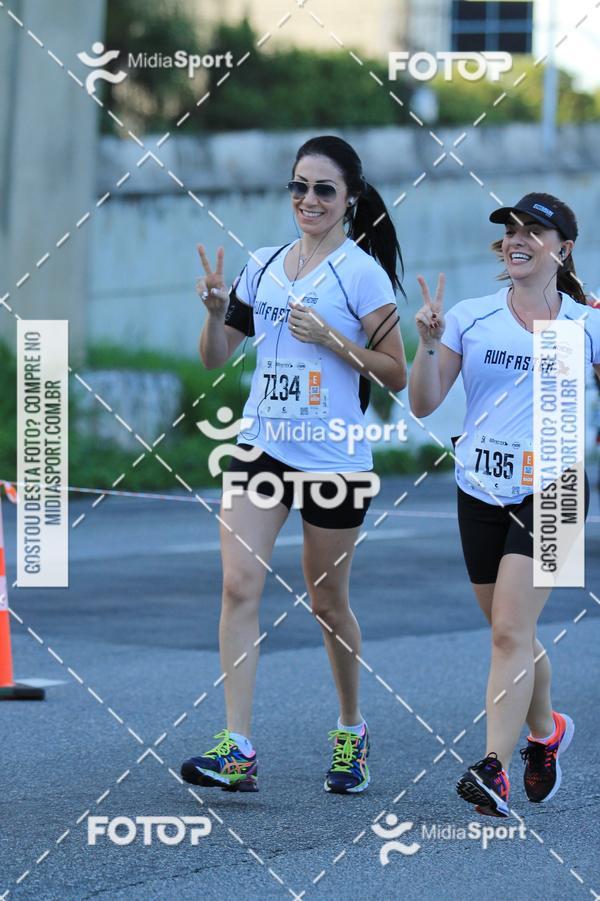 Buy your photos of the eventAthenas 15k - So Paulo on Fotop