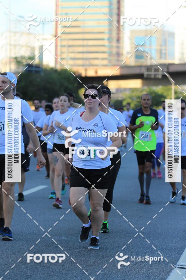 Buy your photos of the eventAthenas 15k - So Paulo on Fotop