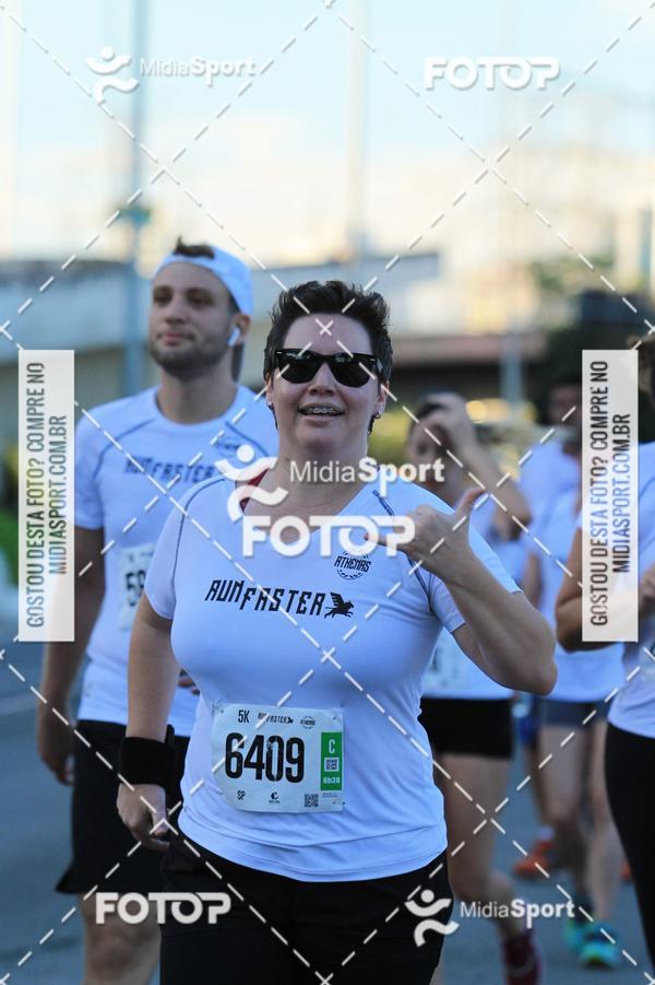 Buy your photos of the eventAthenas 15k - So Paulo on Fotop