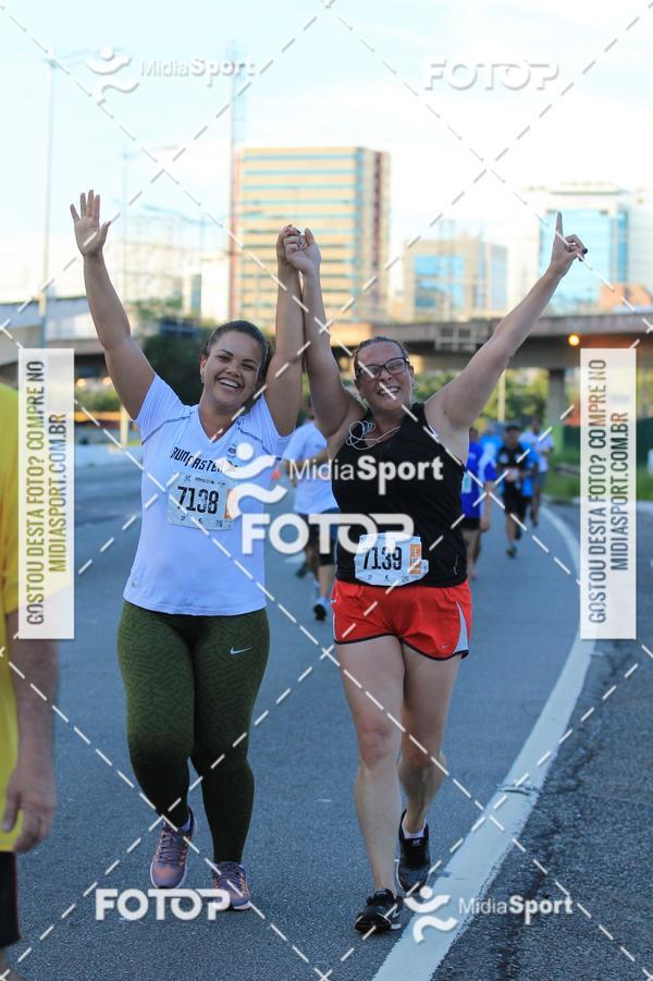 Buy your photos of the eventAthenas 15k - So Paulo on Fotop