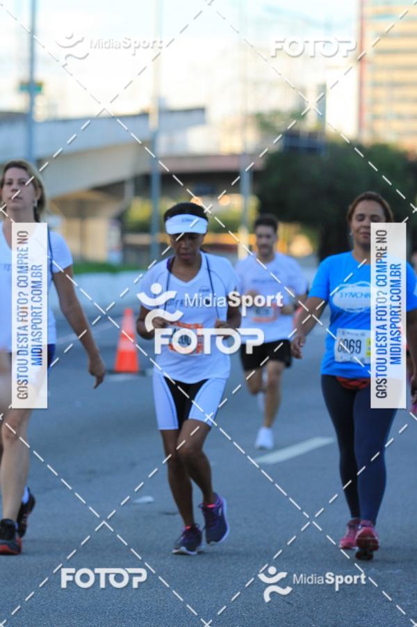 Buy your photos of the eventAthenas 15k - So Paulo on Fotop