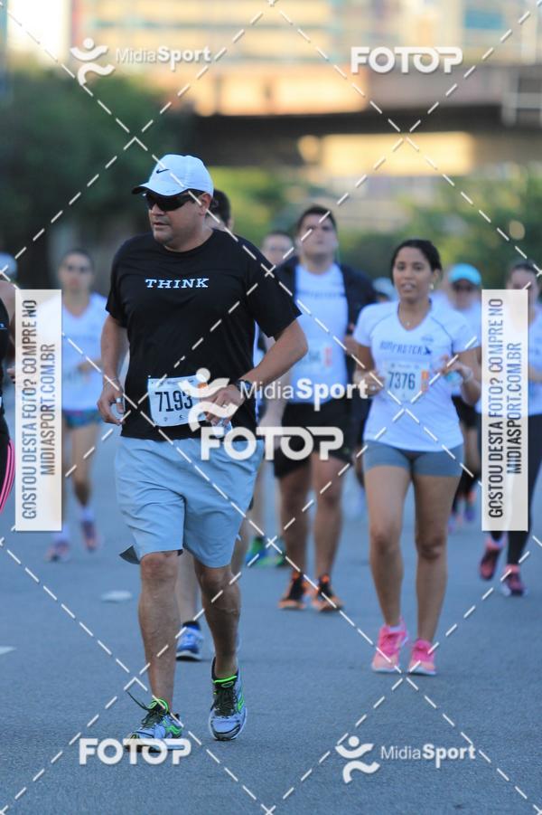 Buy your photos of the eventAthenas 15k - So Paulo on Fotop