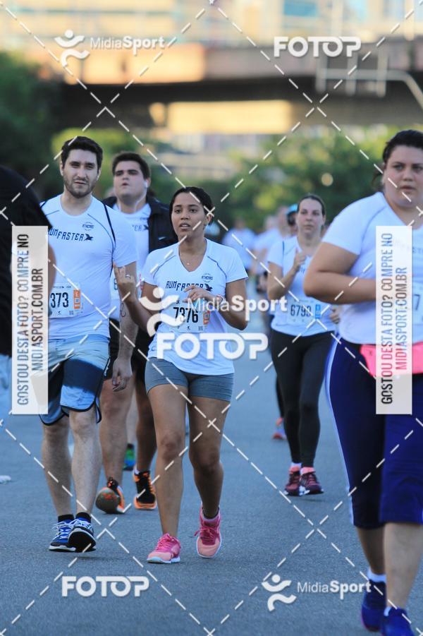 Buy your photos of the eventAthenas 15k - So Paulo on Fotop