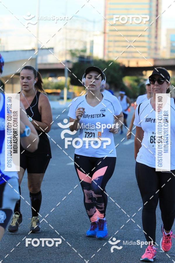 Buy your photos of the eventAthenas 15k - So Paulo on Fotop