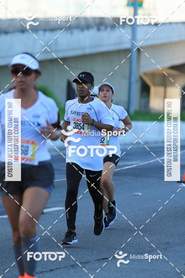 Buy your photos of the eventAthenas 15k - So Paulo on Fotop