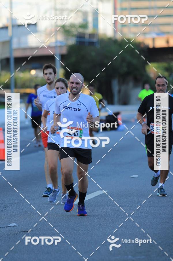 Buy your photos of the eventAthenas 15k - So Paulo on Fotop