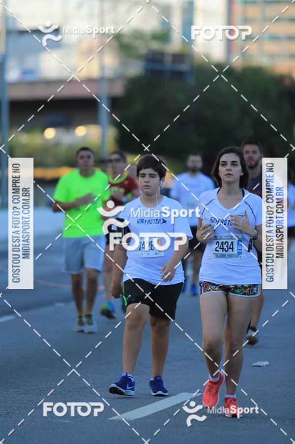 Buy your photos of the eventAthenas 15k - So Paulo on Fotop