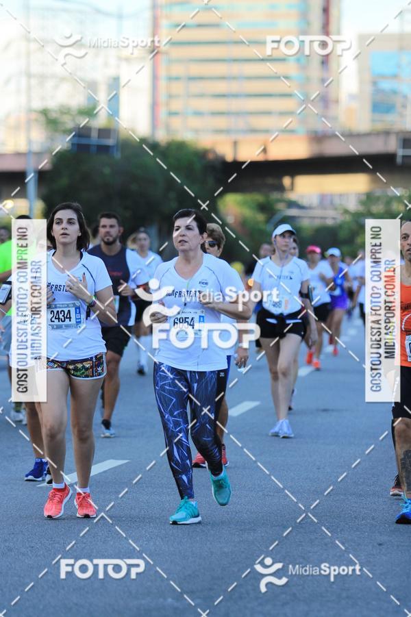 Buy your photos of the eventAthenas 15k - So Paulo on Fotop