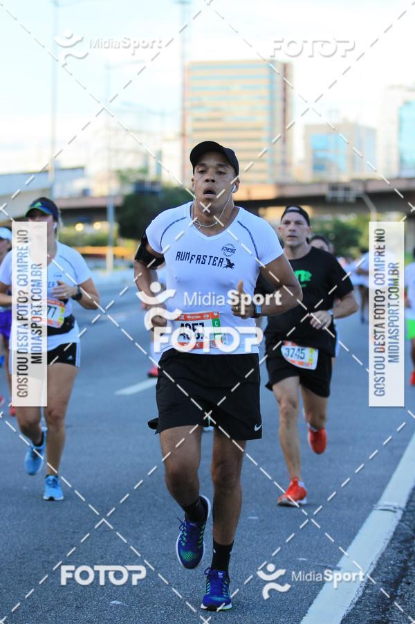 Buy your photos of the eventAthenas 15k - So Paulo on Fotop