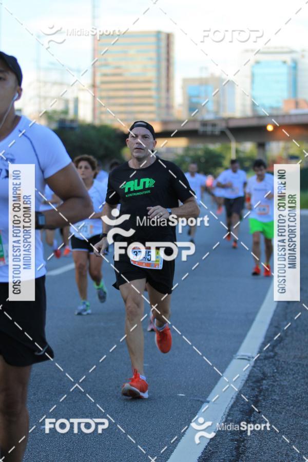 Buy your photos of the eventAthenas 15k - So Paulo on Fotop