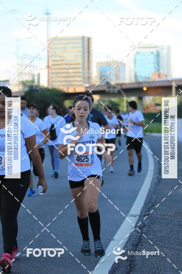 Buy your photos of the eventAthenas 15k - So Paulo on Fotop
