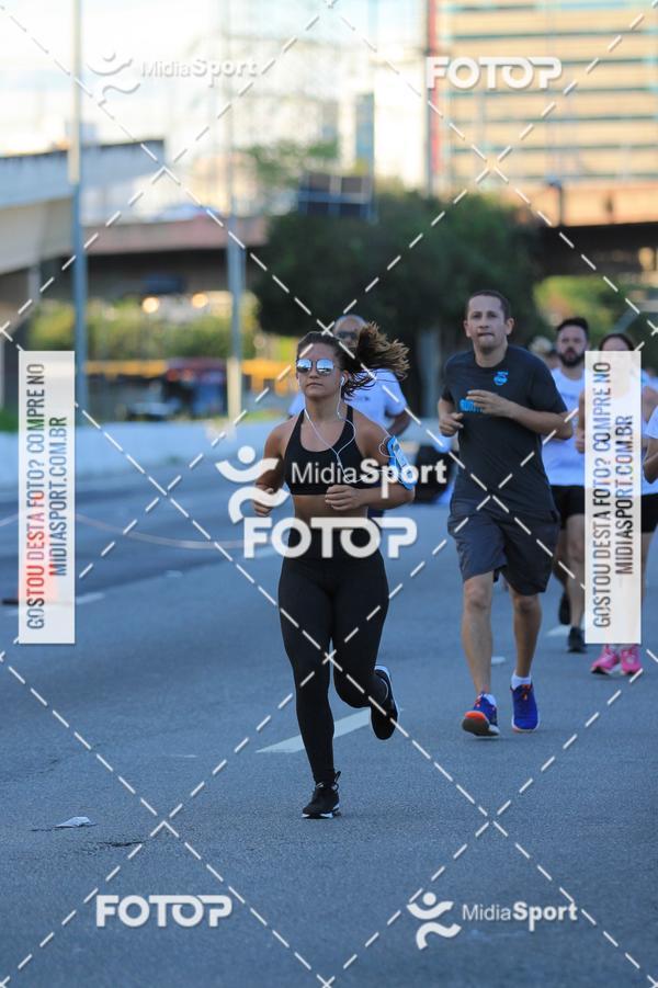 Buy your photos of the eventAthenas 15k - So Paulo on Fotop