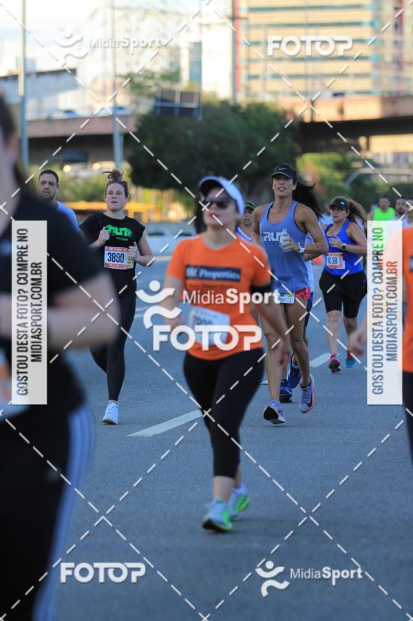 Buy your photos of the eventAthenas 15k - So Paulo on Fotop