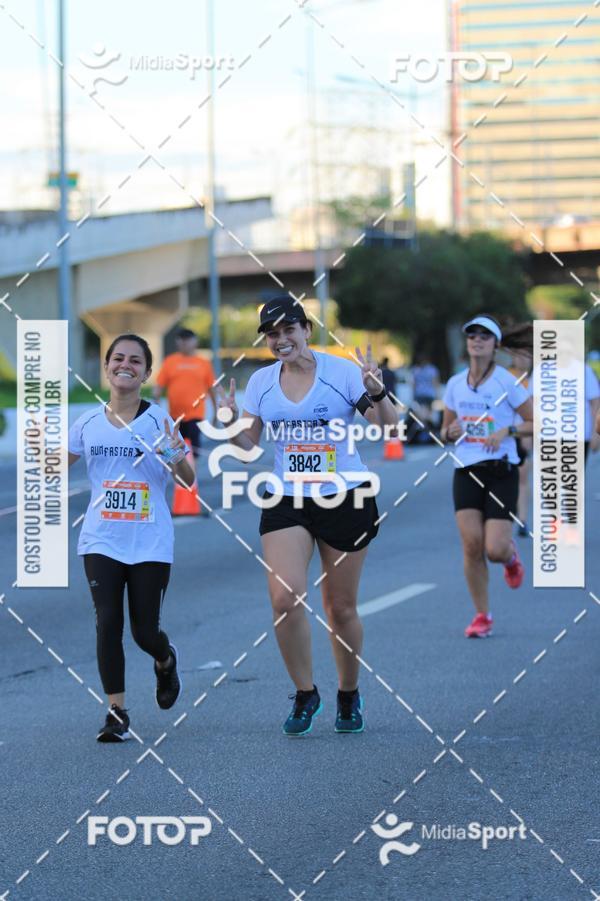 Buy your photos of the eventAthenas 15k - So Paulo on Fotop