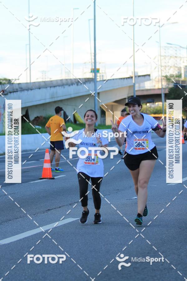 Buy your photos of the eventAthenas 15k - So Paulo on Fotop
