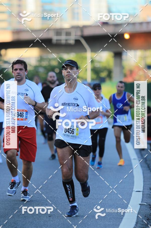 Buy your photos of the eventAthenas 15k - So Paulo on Fotop