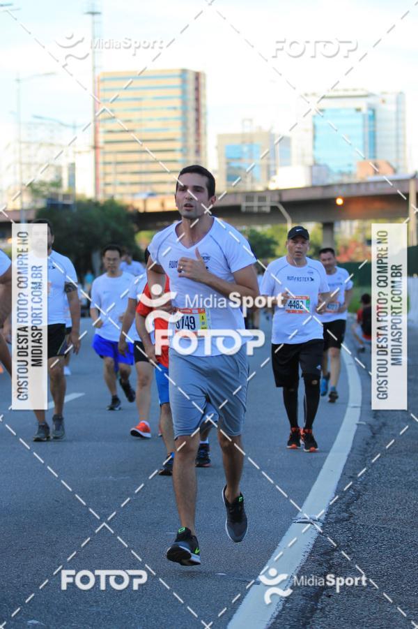 Buy your photos of the eventAthenas 15k - So Paulo on Fotop