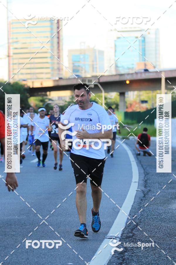 Buy your photos of the eventAthenas 15k - So Paulo on Fotop