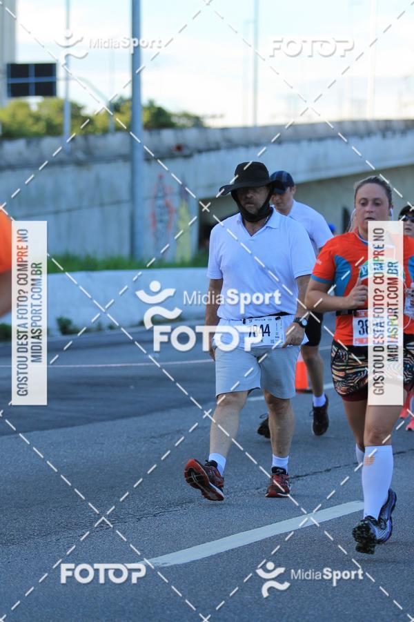 Buy your photos of the eventAthenas 15k - So Paulo on Fotop