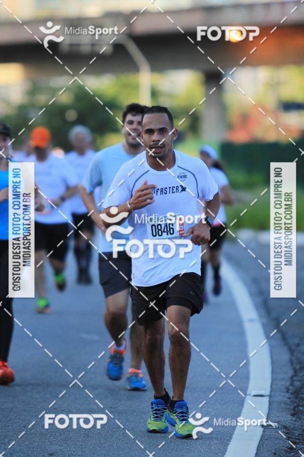 Buy your photos of the eventAthenas 15k - So Paulo on Fotop