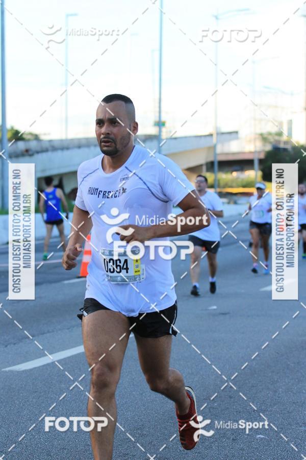 Buy your photos of the eventAthenas 15k - So Paulo on Fotop