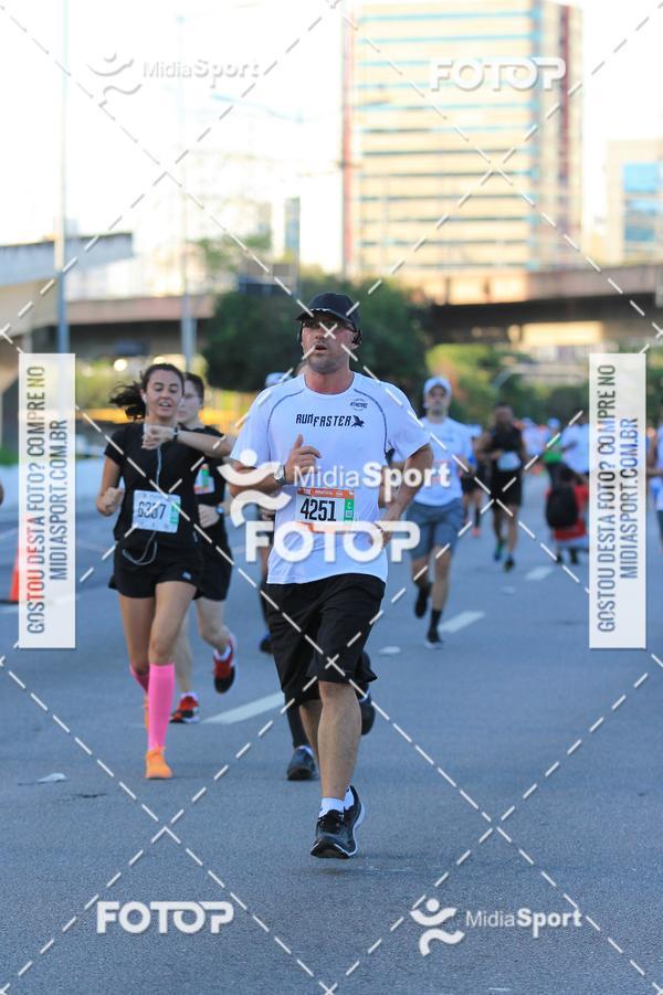 Buy your photos of the eventAthenas 15k - So Paulo on Fotop