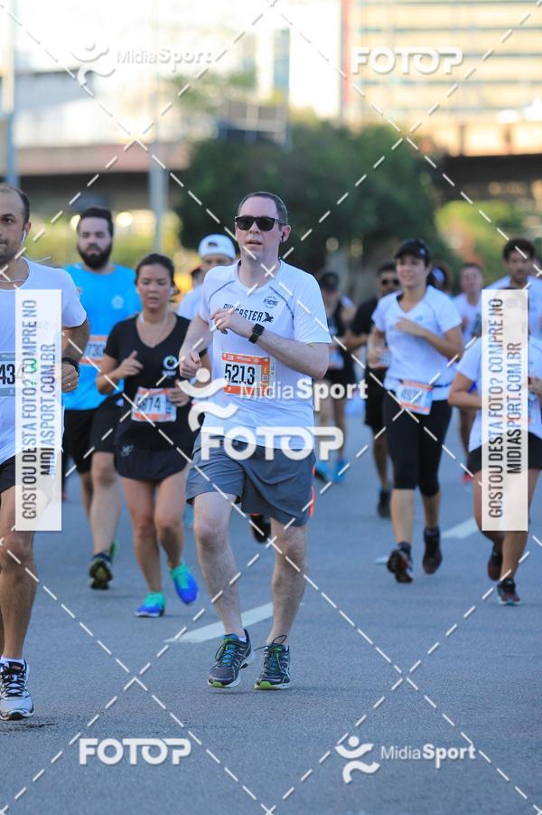 Buy your photos of the eventAthenas 15k - So Paulo on Fotop