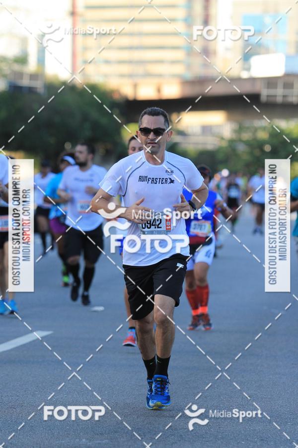 Buy your photos of the eventAthenas 15k - So Paulo on Fotop
