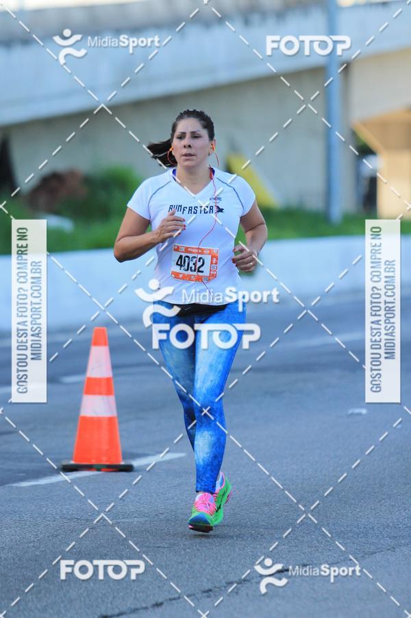 Buy your photos of the eventAthenas 15k - So Paulo on Fotop