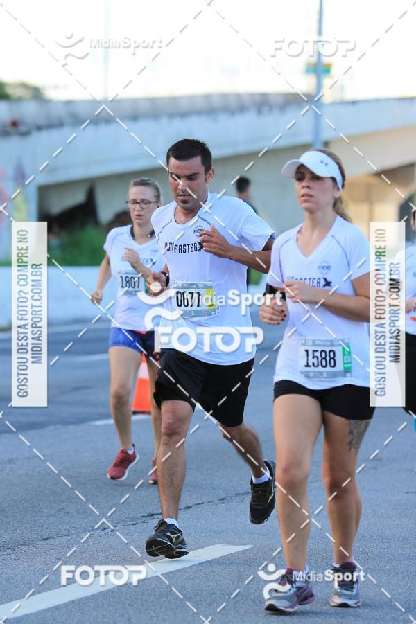 Buy your photos of the eventAthenas 15k - So Paulo on Fotop