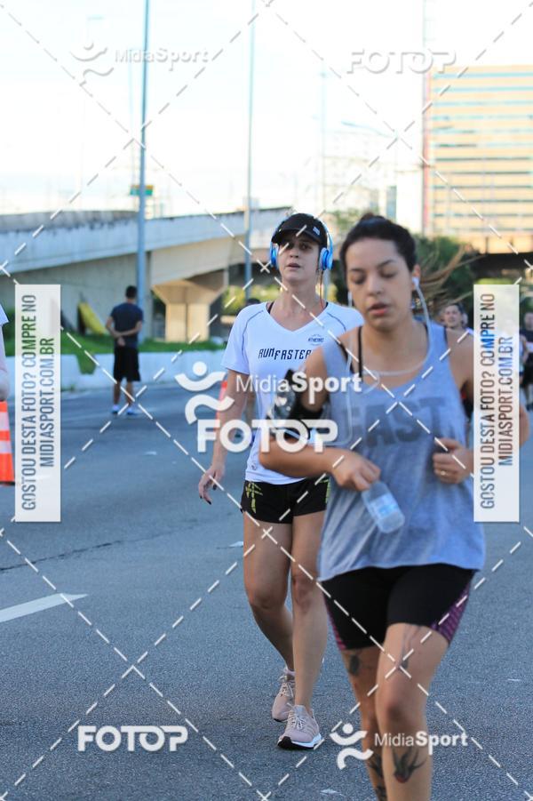 Buy your photos of the eventAthenas 15k - So Paulo on Fotop