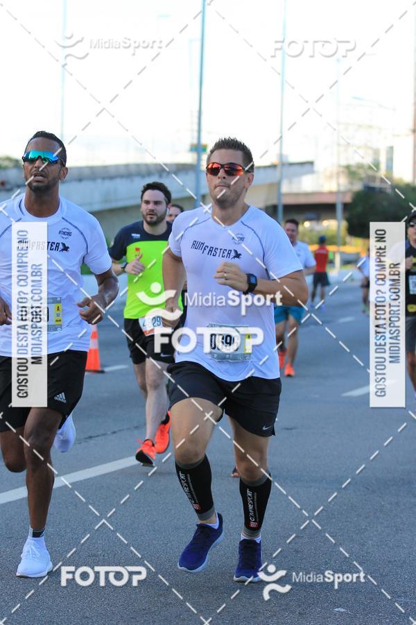 Buy your photos of the eventAthenas 15k - So Paulo on Fotop