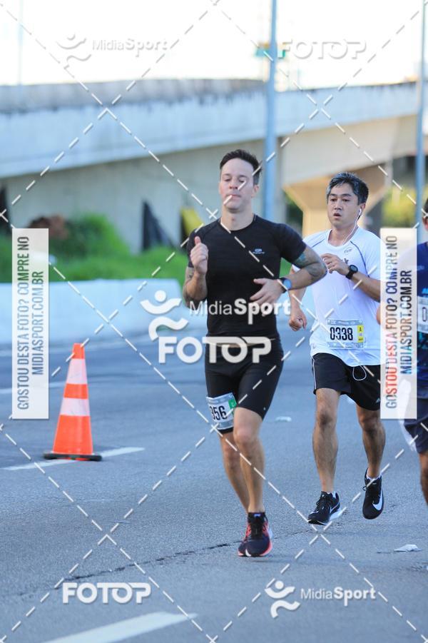 Buy your photos of the eventAthenas 15k - So Paulo on Fotop