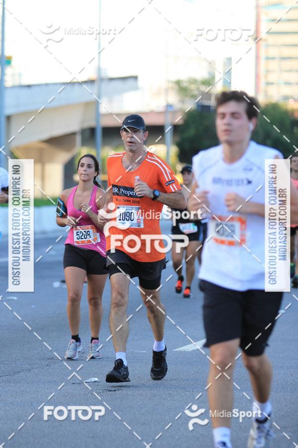 Buy your photos of the eventAthenas 15k - So Paulo on Fotop