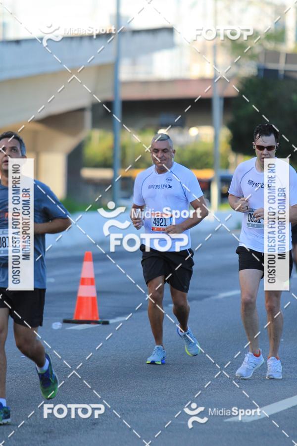 Buy your photos of the eventAthenas 15k - So Paulo on Fotop