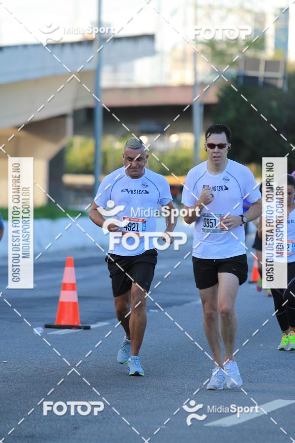 Buy your photos of the eventAthenas 15k - So Paulo on Fotop