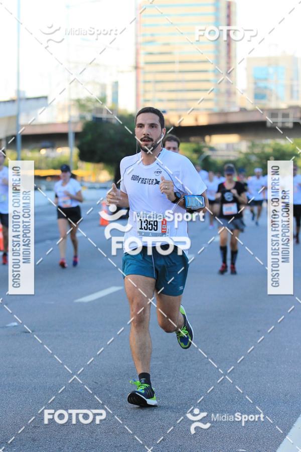 Buy your photos of the eventAthenas 15k - So Paulo on Fotop