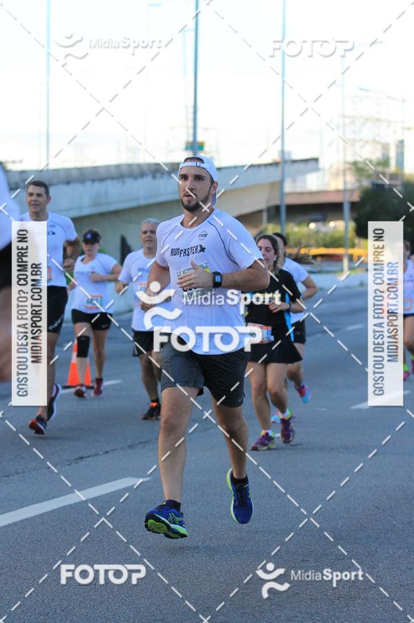 Buy your photos of the eventAthenas 15k - So Paulo on Fotop