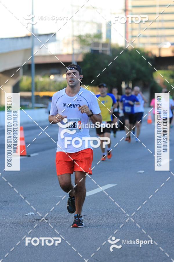 Buy your photos of the eventAthenas 15k - So Paulo on Fotop
