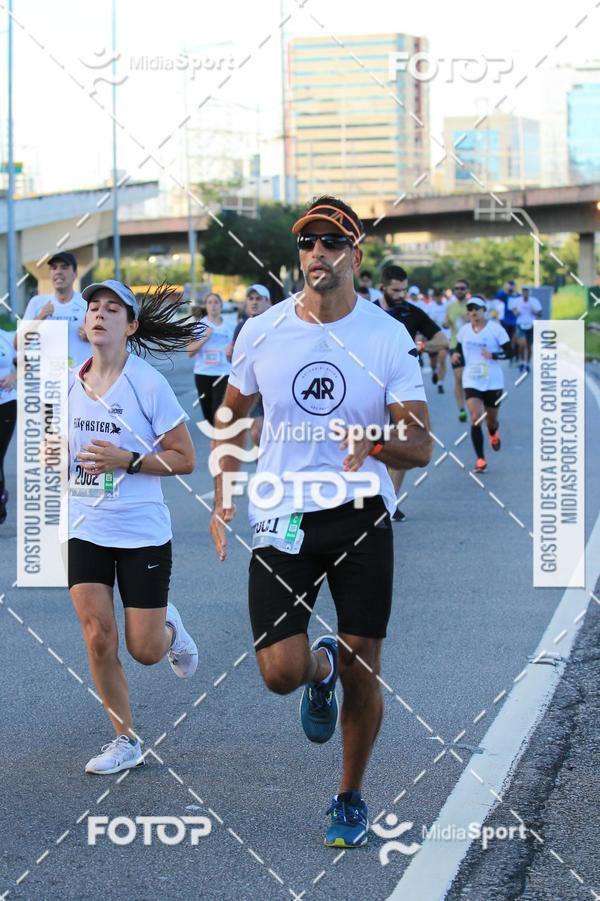 Buy your photos of the eventAthenas 15k - So Paulo on Fotop