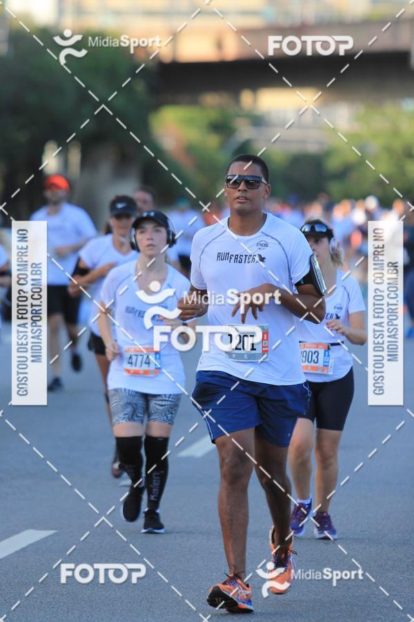 Buy your photos of the eventAthenas 15k - So Paulo on Fotop