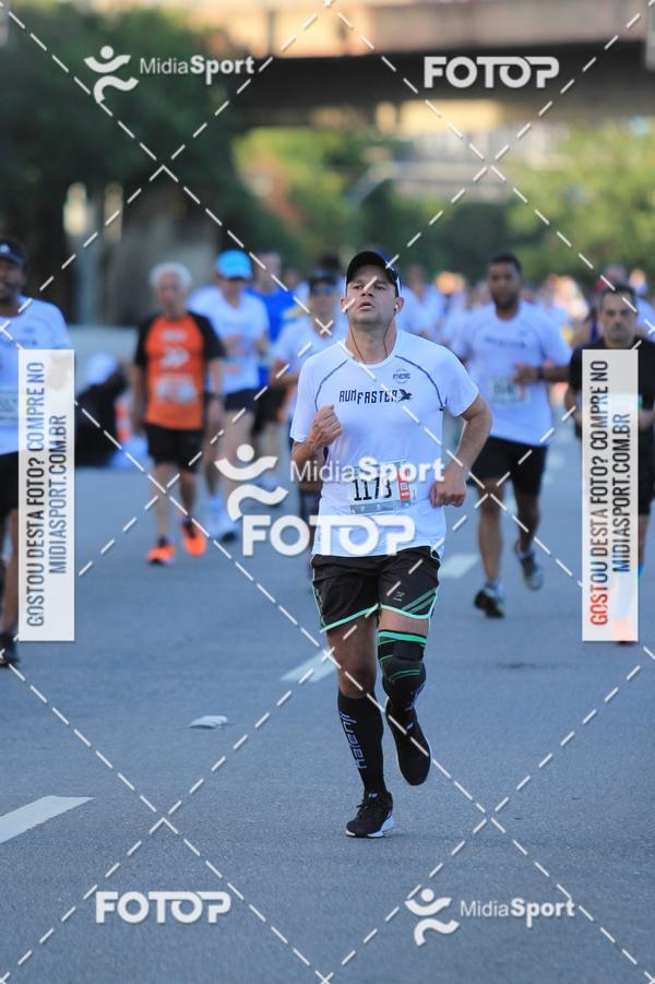 Buy your photos of the eventAthenas 15k - So Paulo on Fotop