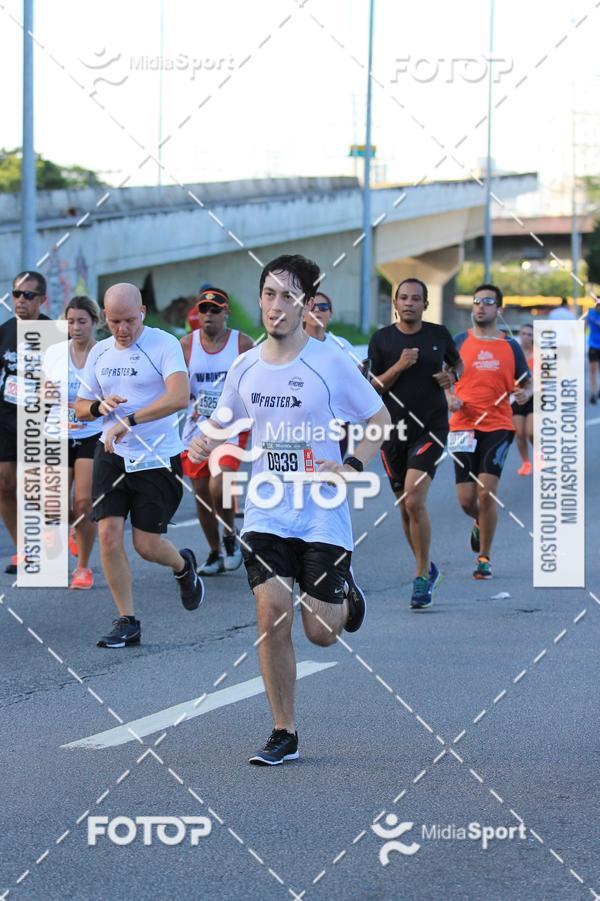 Buy your photos of the eventAthenas 15k - So Paulo on Fotop