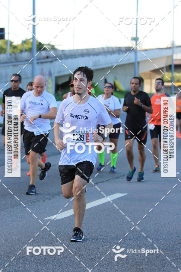 Buy your photos of the eventAthenas 15k - So Paulo on Fotop