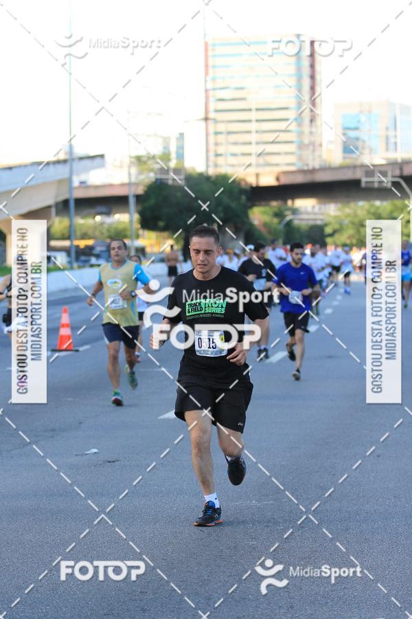 Buy your photos of the eventAthenas 15k - So Paulo on Fotop